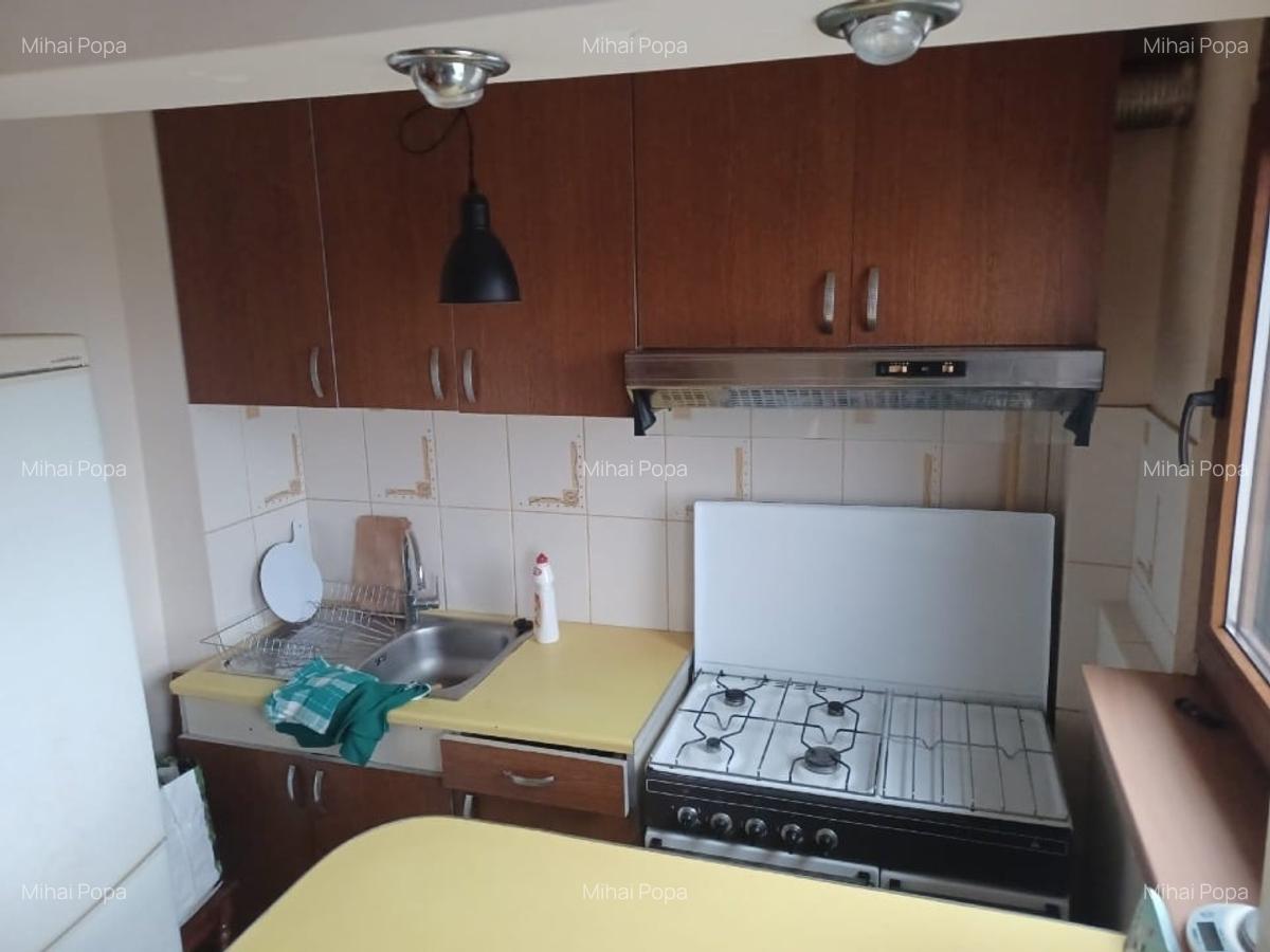 De vânzare garsonieră Piața Miniș - 5