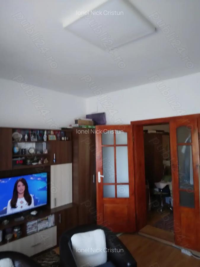 Vand casa sau schimb cu apartament in Resita. - 1