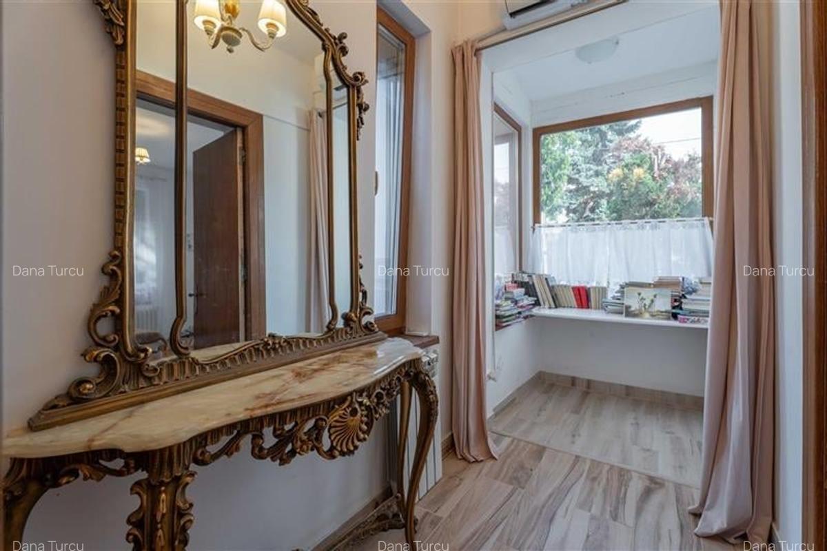 Proprietate deosebita in zona ultracentrala Iasi, Str. Nicolae Gane, - 9