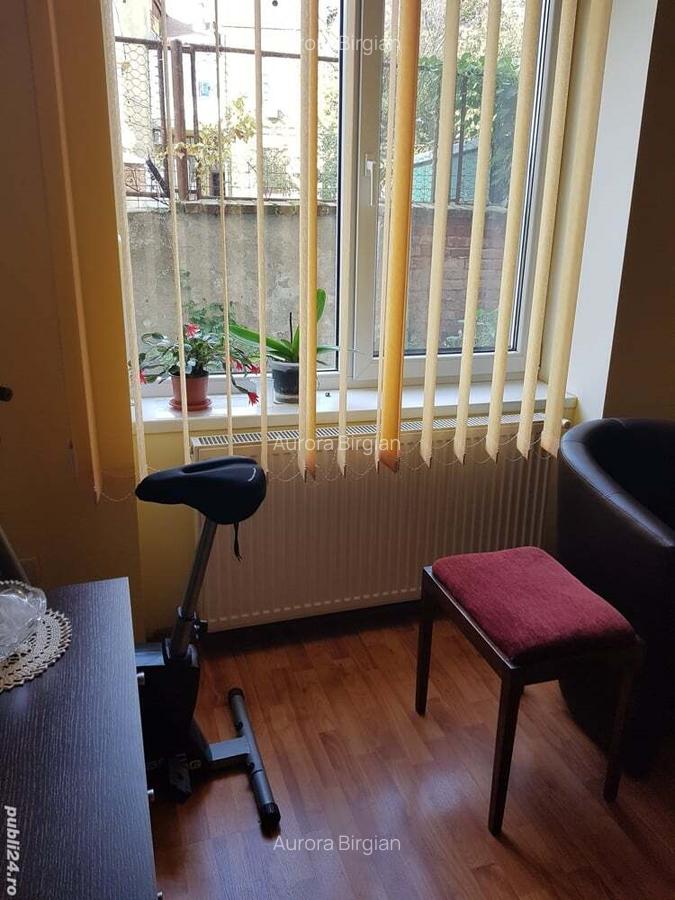 Proprietar vand apartament 3 camere , Pia?a Maria, parter, 127000 , tel. - 2 Proprietar vand apartament 3 camere , Pia?a Maria, parter, 127000 , tel. - 2