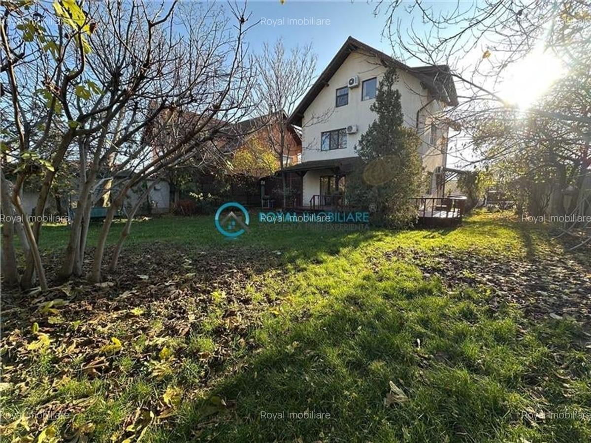 Royal Imobiliare - Vanzare Vila 5 camere , teren 800 mp,zona Sala Sporturilor - 3