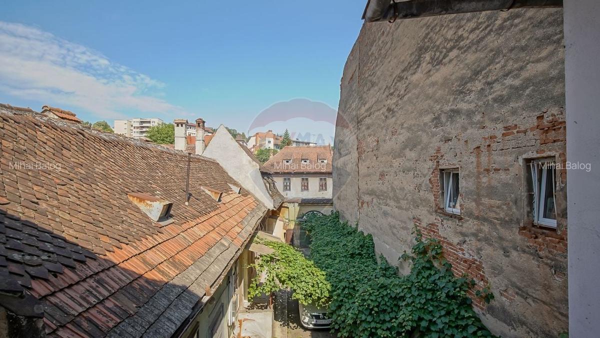 Apartament cu 3 camere de vanzare in zona Brasovul Vechi - 21