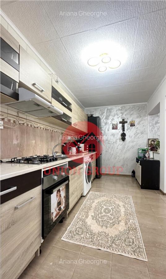 Casa Mobilata si Renovata, Situata intr-o Zona Excelenta in - 18