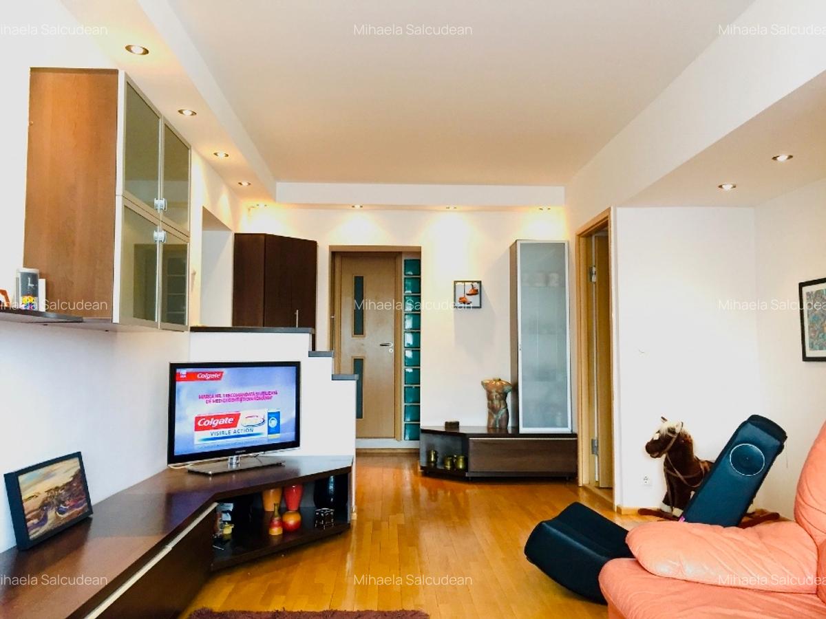 Apartament impecabil 3 cam (fost 4 cam), cu vedere la Parcul si Delta Vacaresti! - 1