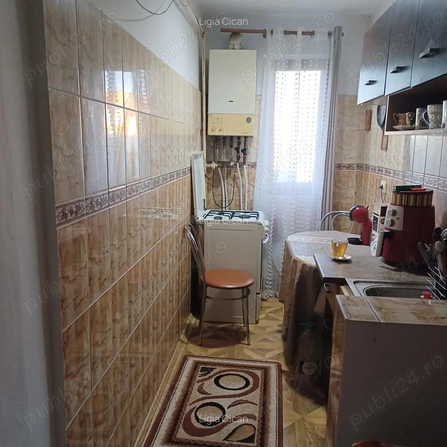Apartament 2 camere, Tg-Jiu, str.Olari, et 3, 43 m2 aproape de centrul ora?ului - 3