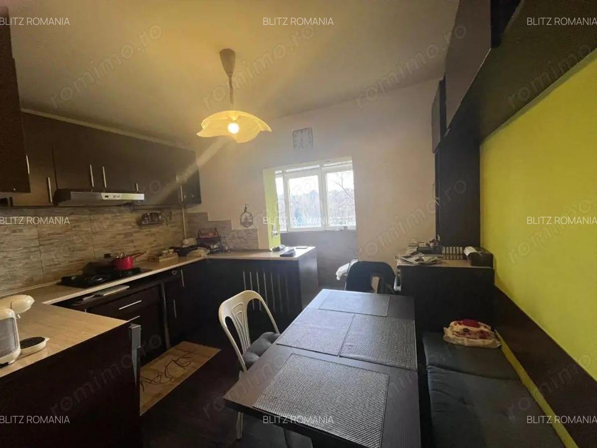 Apartament 3 camere, 71.84 mp, zona 1 Mai - 3