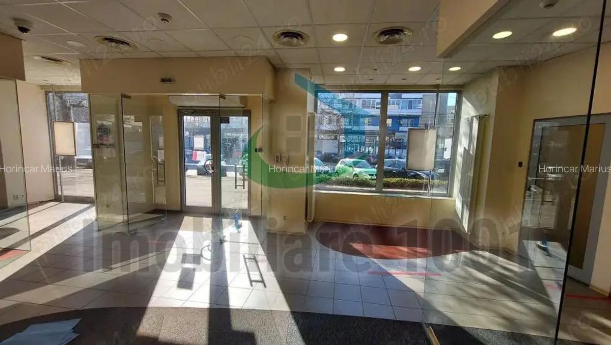 Spatiu comercial, ultracentral, Bulevardul Bucuresti, zona Pressco, suprafata utila 158 mp - 3