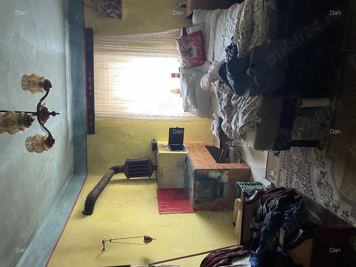 Vand casa batraneasca Semlacul Mic, com Gataia - 7