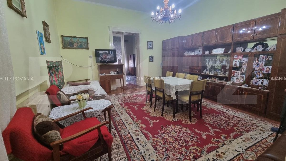 Apartament de vanzare, cu 2 camere, 82 mp, zona ultracentrala - 4