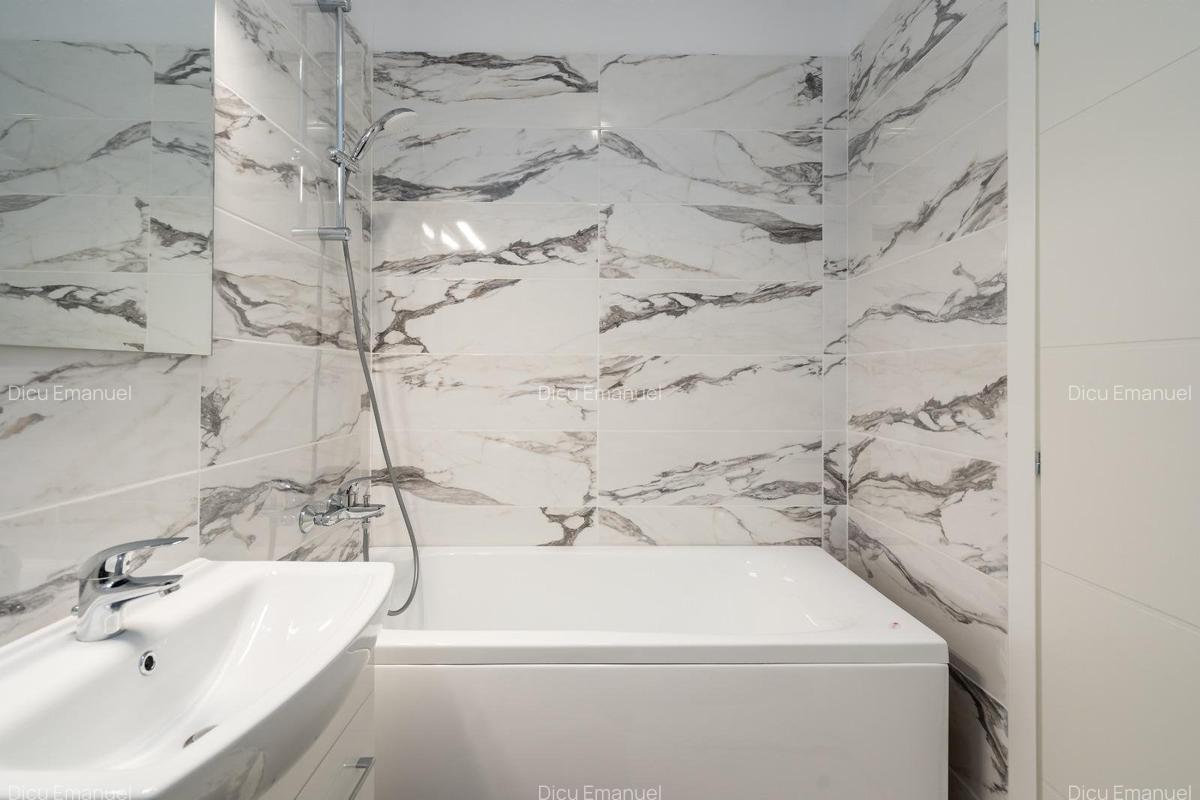 Pipera Bulevardul Pipera 3 camere cu curte  super preț - 13