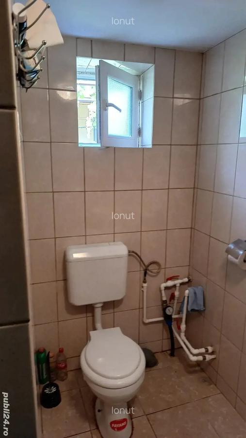 Casa cu teren 4022mp de vanzare in sat Dumbrava, com. Unirea, jud. Alba Pre? 60.000 - 4