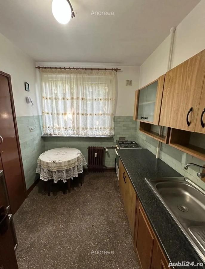 Apartament 3 camere in Calea Bucure?ti, etajul 1 4 - 5