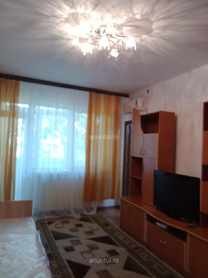 Bucurestii Noi, gura de metrou Jiului - 3