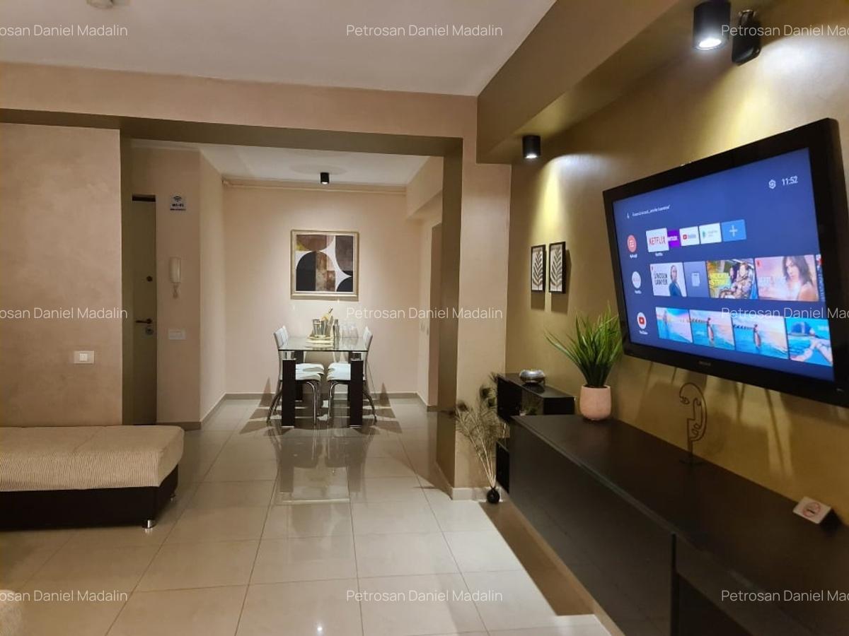 Apartament 2 camere, zona Butoaie - 9