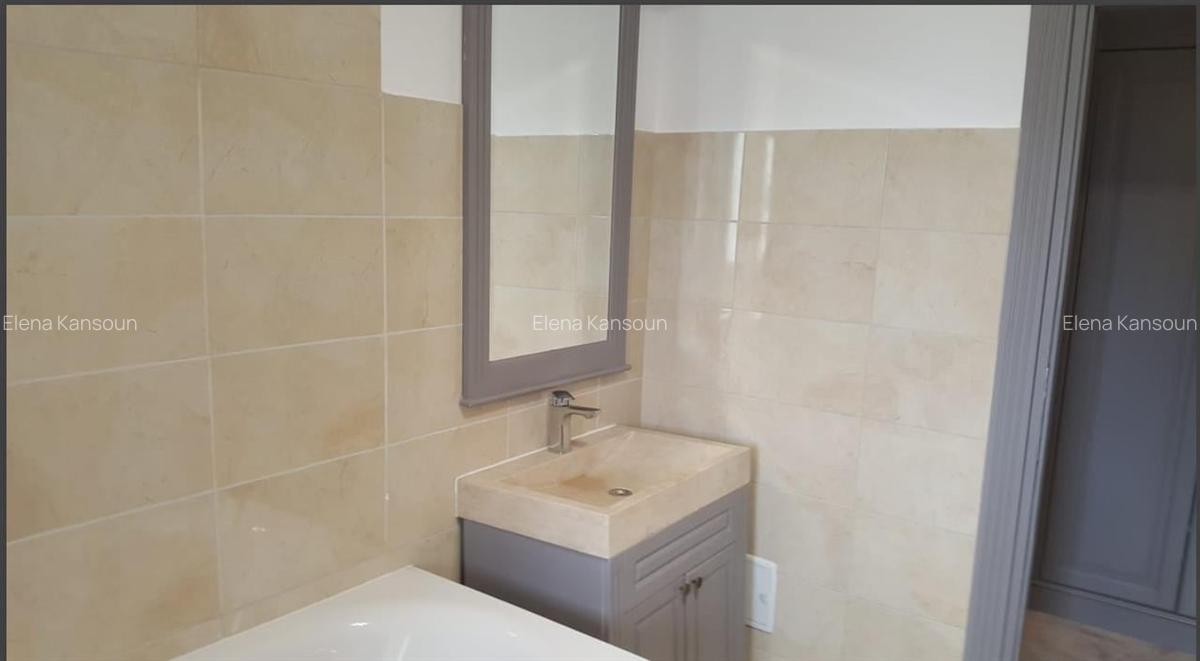 Apartament de lux 2 camere cu parcare  zona Garii - 13