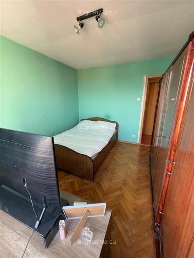 Decomandat cu 2 băi și 2 balcoane, lingă Sala Olimpia - 2