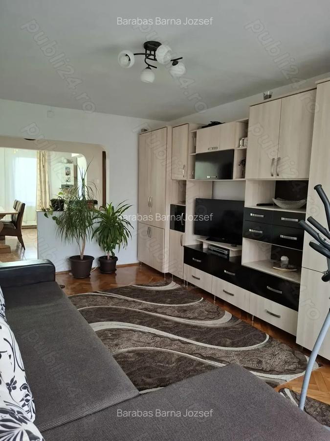 Apartament 3 camere MOBILAT, zona Tudor + garaj langa bloc - 2