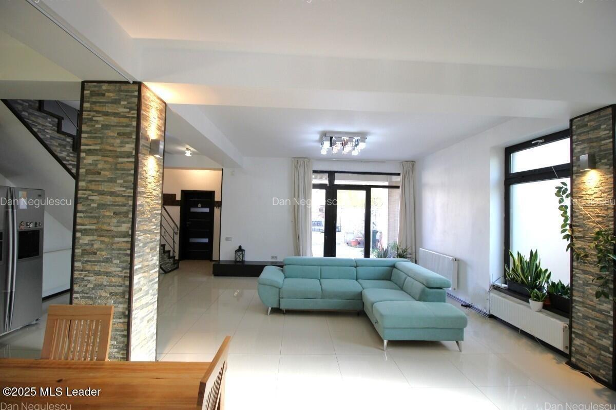 Popesti-Leordeni, Sf. Agnes, vila 2010, p+1+m, 216 mp, curte 138 mp! - 46