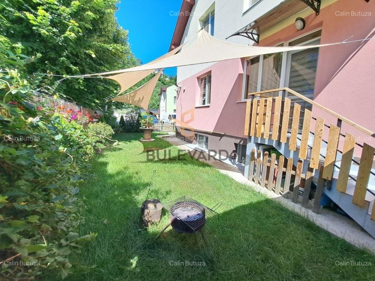 Casa 206 mp utili + pod 60 mp, 4 parcari, 304 mp teren - 2