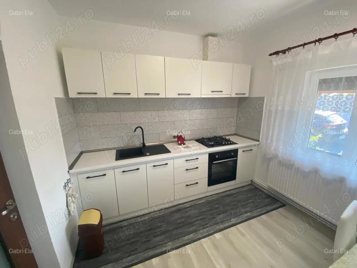 Casa de vanzare excelenta pentru mutat direct! - 2