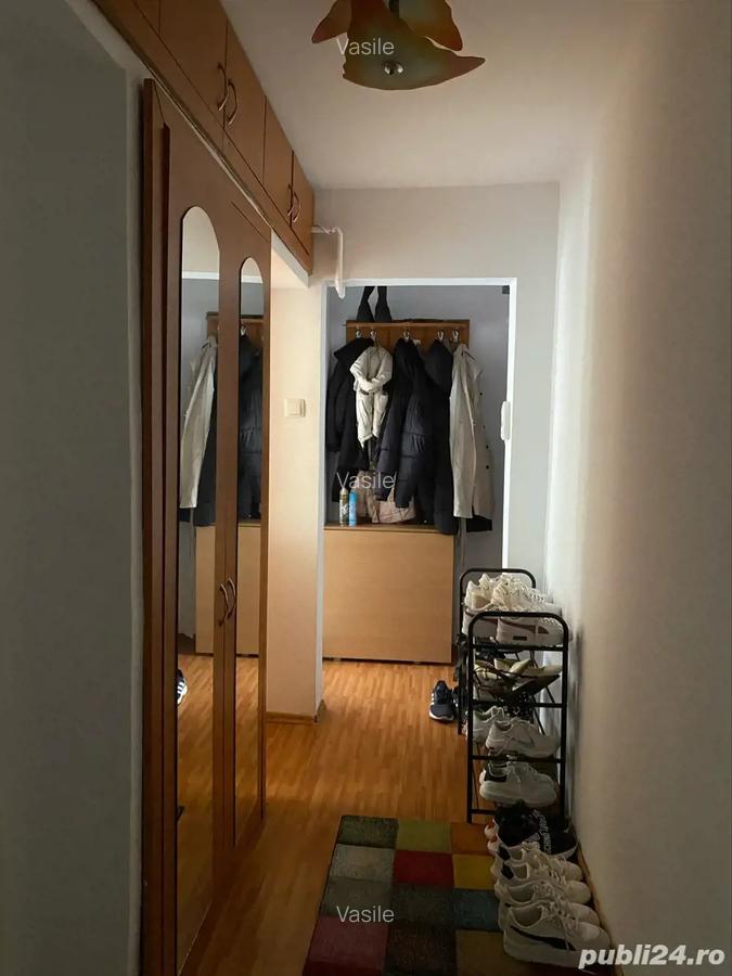 Apartament de vanzare 3 camere - 4