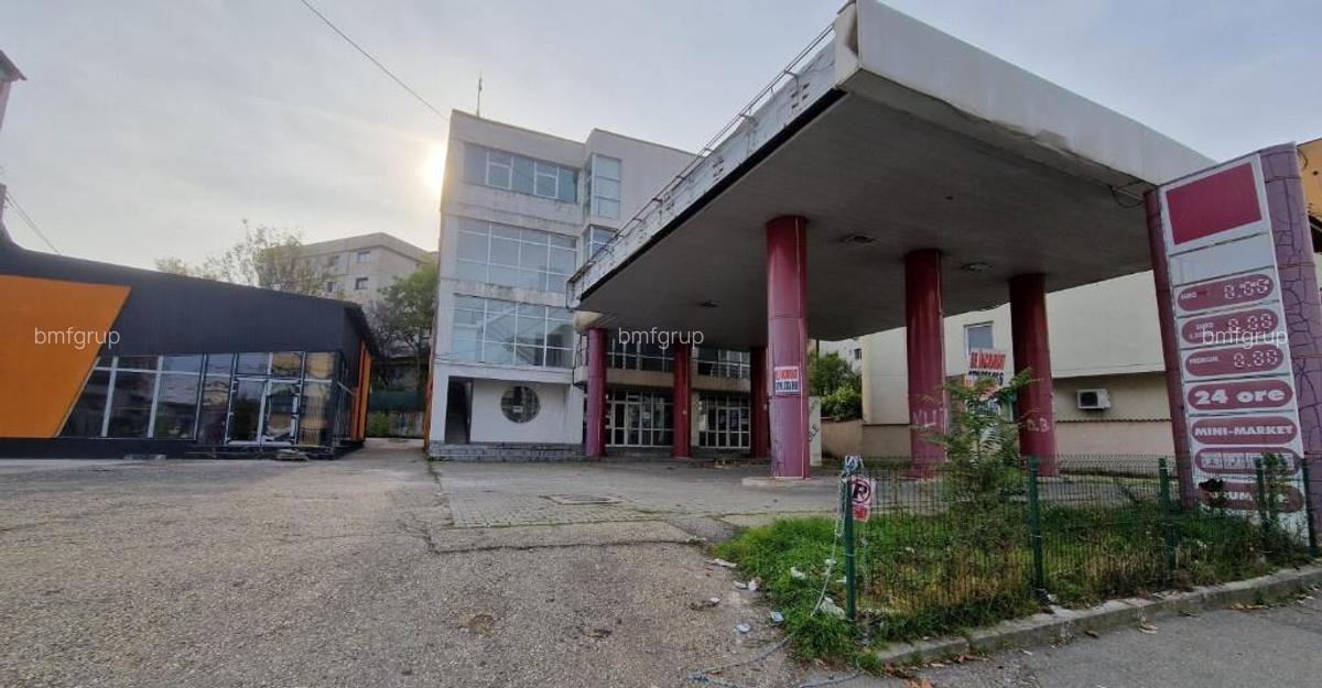 Mobil central Pitesti, pretabil diverse activitati - 1 Mobil central Pitesti, pretabil diverse activitati - 1