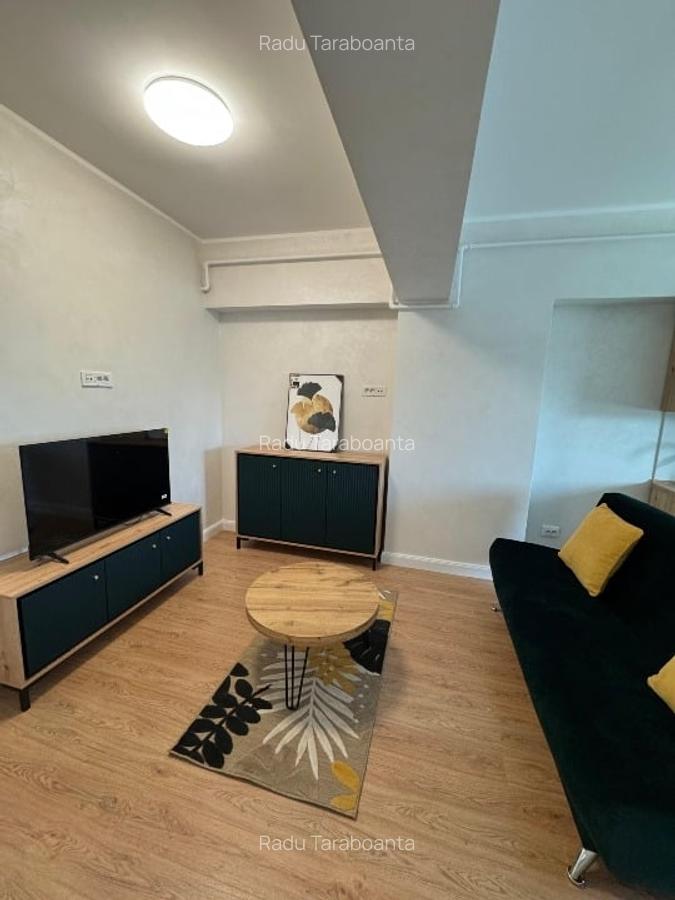 Apartament De Inchiriat 2 Camere + Parcare -Royal Town, Copou - Prima Inchiriere - 3