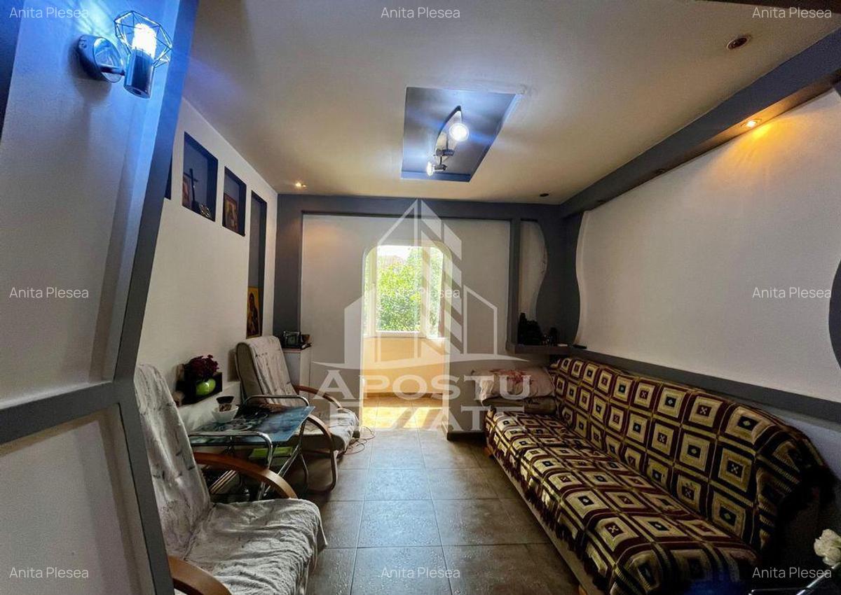 Apartament 2 camere,decomandat,zona Lipovei - 3
