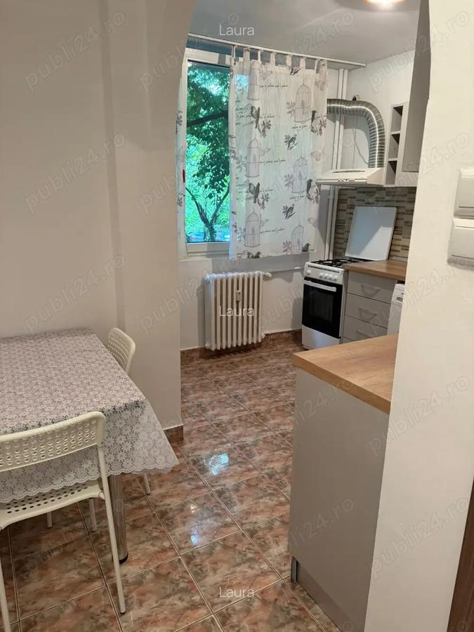 Inchiriez ap. 2 camere decomandat langa Arcul de Triumf - 8