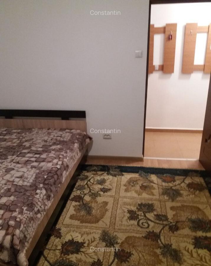 Camera de inchiriat/apartament cu 3 camere Grivitei - 9