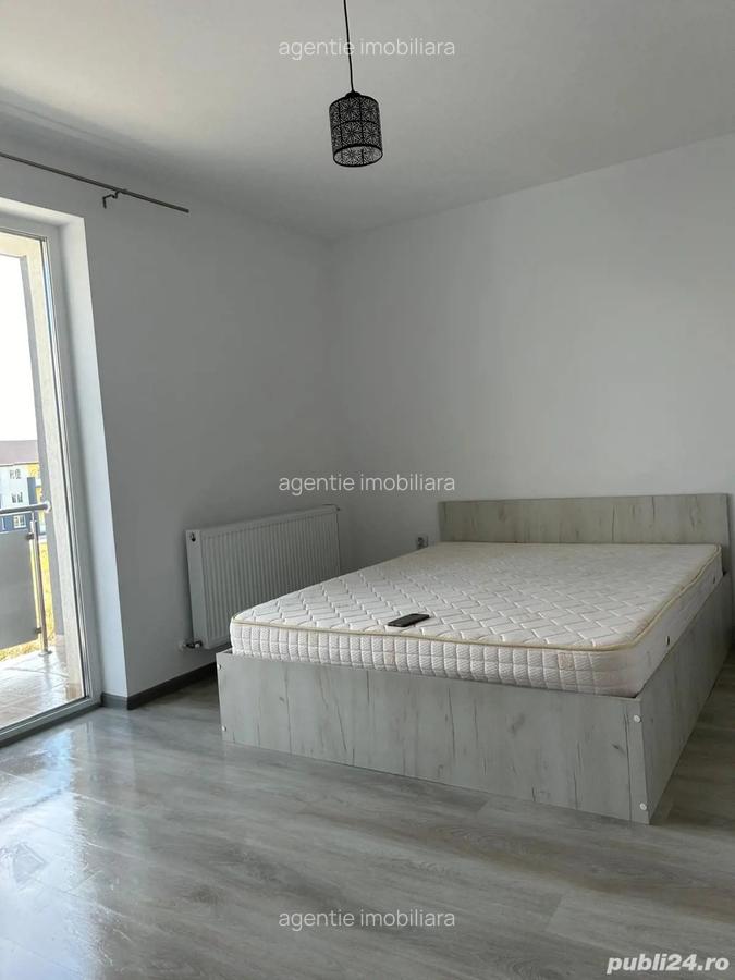 Bloc nou,et II, decomandat, mobilat. - 11