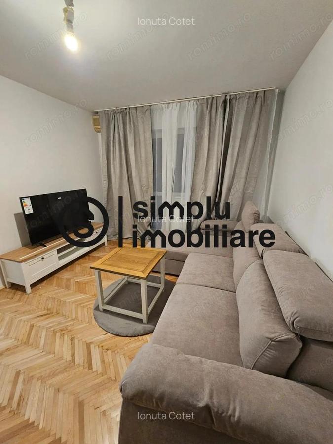 3 camere, et 2, centrala termica, 1 Mai ( Insula ) - 126 000 Euro- - 1 3 camere, et 2, centrala termica, 1 Mai ( Insula ) - 126 000 Euro- - 1