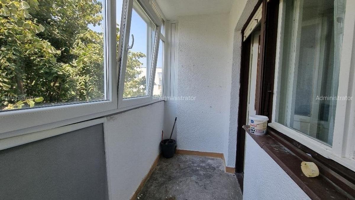 Apartament 2 camere decomandate Centru etaj 3 - 3