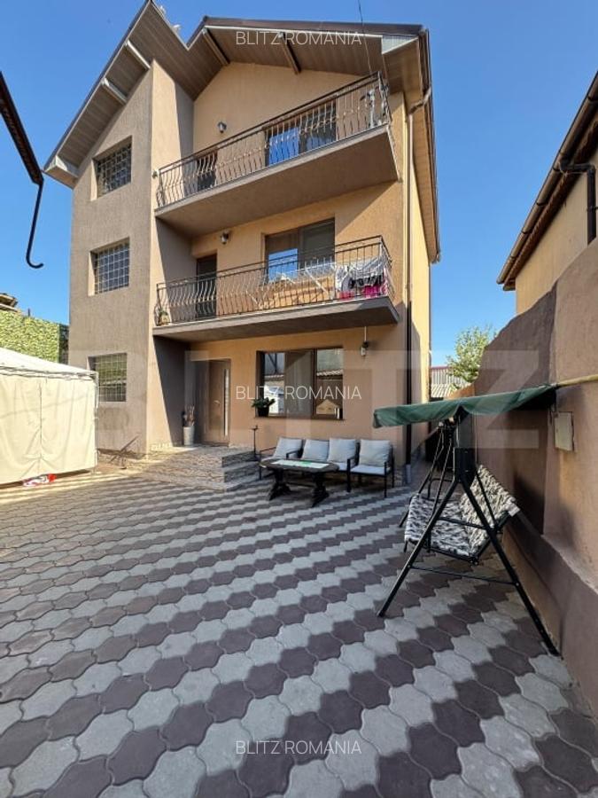 Casa P+2 , 179mp,  zona Mall Promenada - 1
