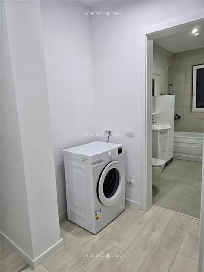 Apartament cu 2 camere situat in Noua - 11