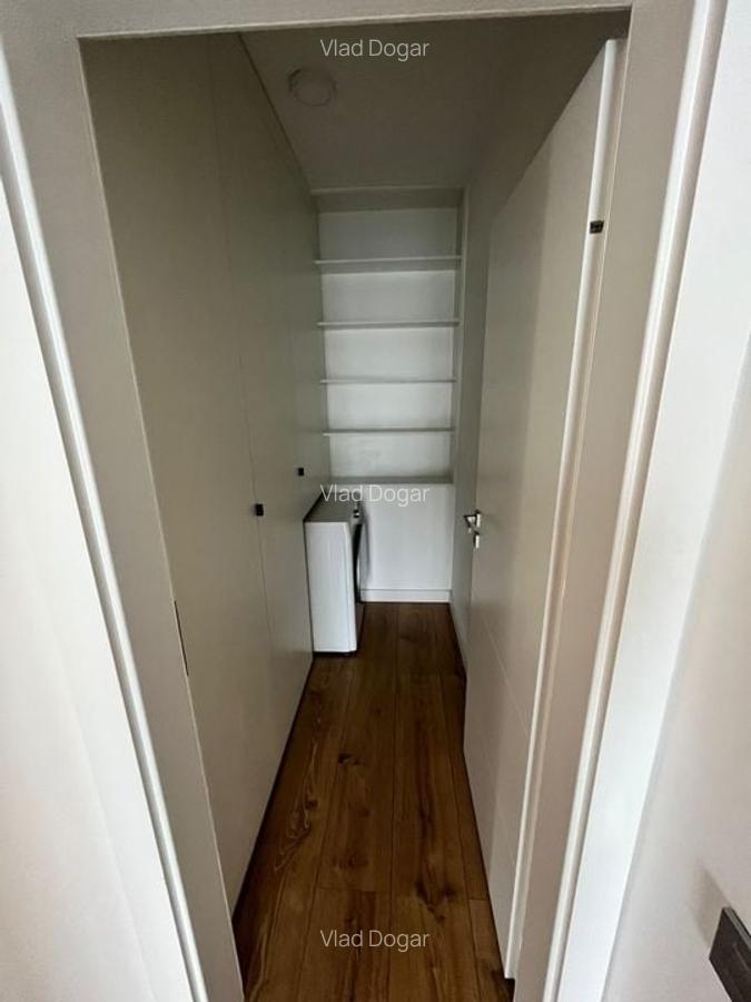 Penthouse 4 camere, loc parcare, zona Gheogheni- str. Septimiu Albini - 12