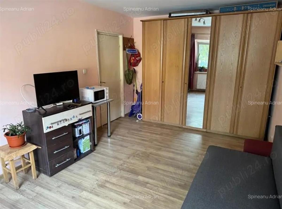 1 camera zona Mircea cel Batran - 4