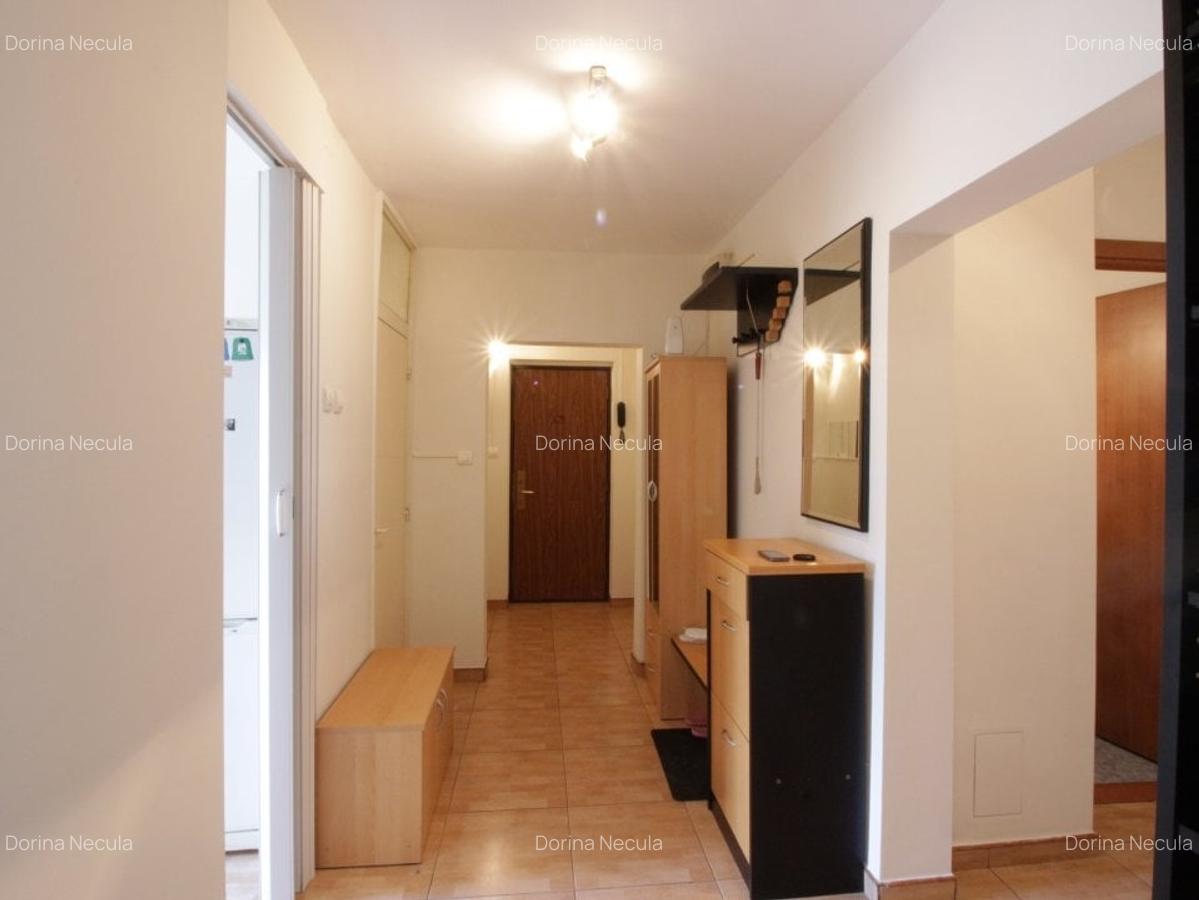 Mall Vitan - Foisorului, apartament 3 camere, 77 mp, decomandat, 2 bai, etaj 5/8 - 11