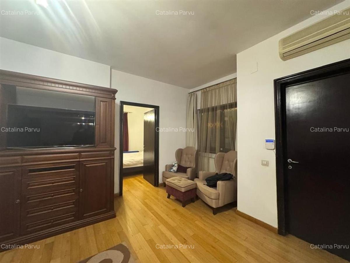 Apartament cu 4 camere circular în Cotroceni - 9