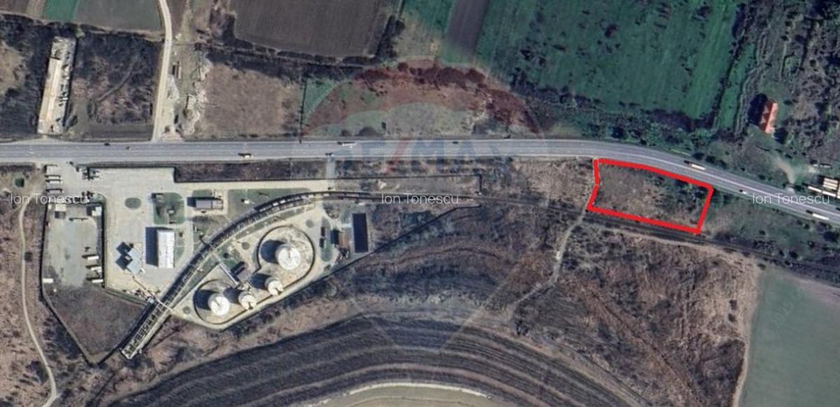 Teren 4,950mp Almaj / DE 70 / zona Depozit ROMPETROL - 2
