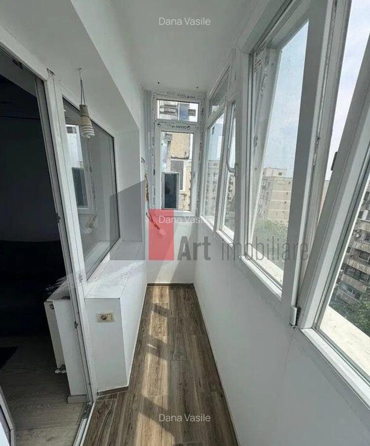 De vanzare apartament 2 camere, decomandat, Crangasi - 2