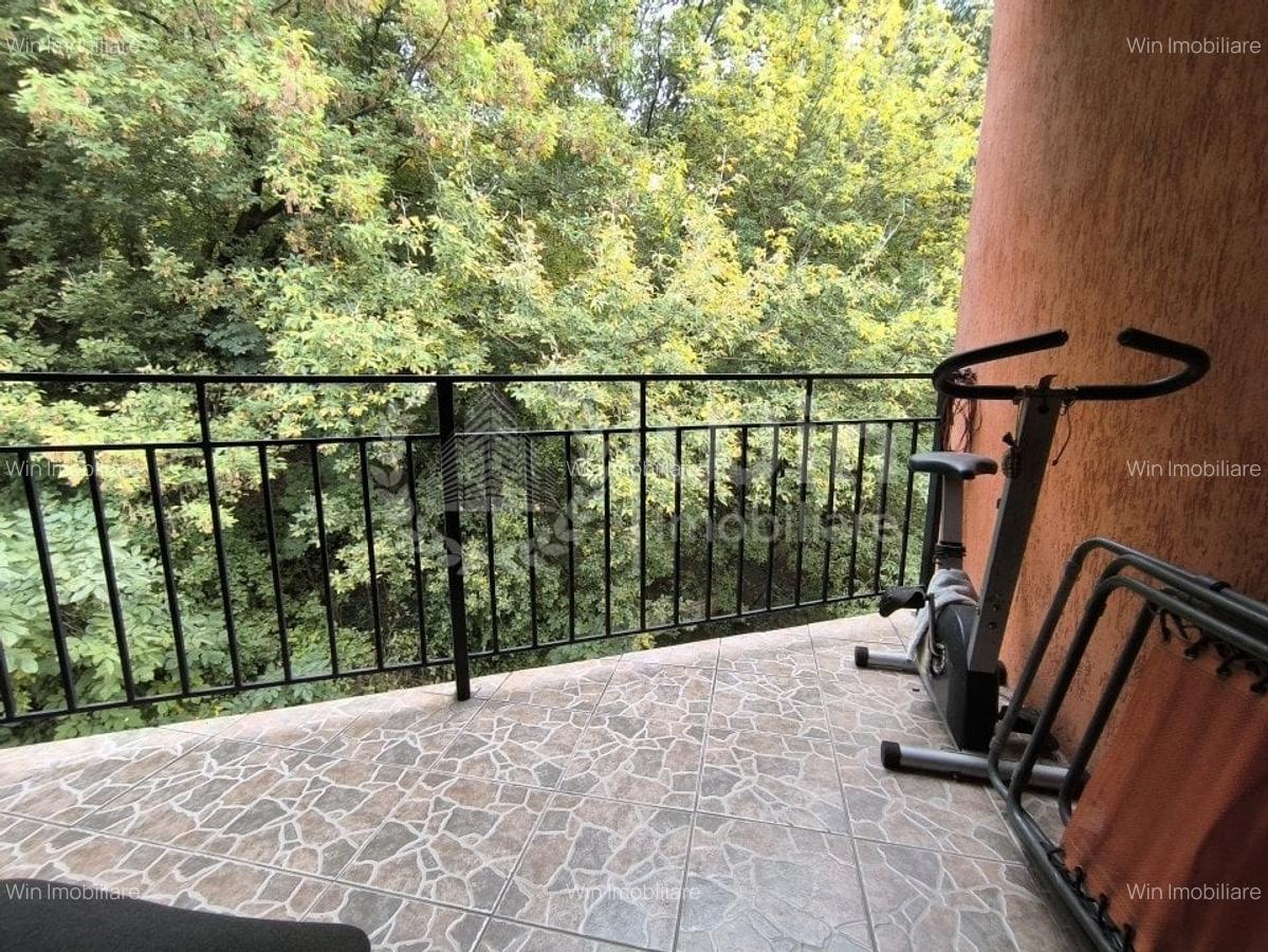 Apartament cu 3 camere semidecomandat, mobilat în Plopilor - 9
