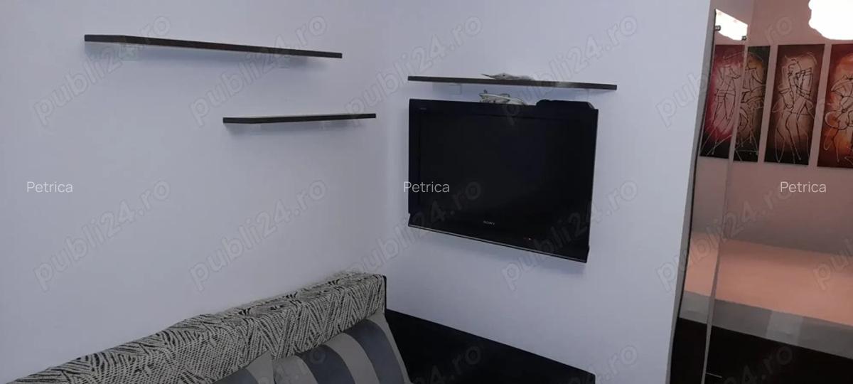 Inchiriez garsoniera la 500m de metrou - 2