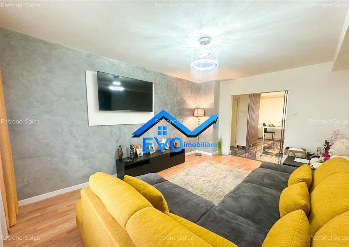 Apartament cu 3 camere , 2 bai , Decomandat , zona Metalurgi - 7