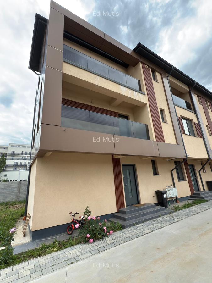 Drumul Binelui | Metalurgiei - Vila 5 camere, 3 bai cu terasa - 15