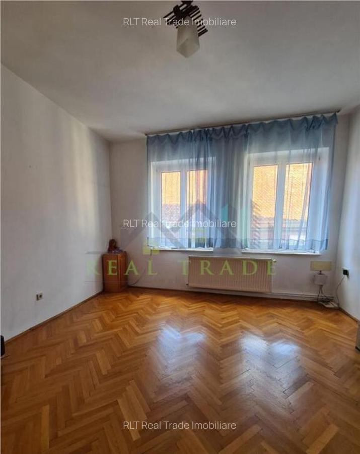 Apartament 4 camere decomandat Centrul Istroric - 2