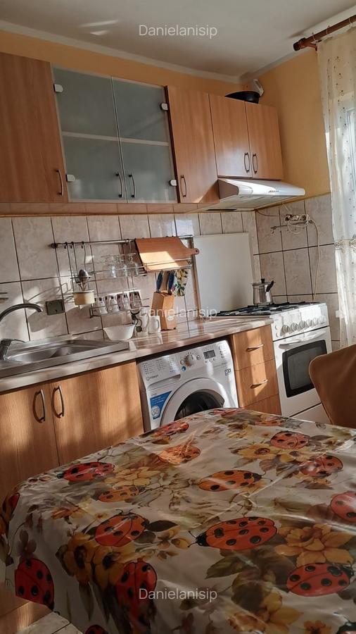 De vânzare – Apartament 4 camere, Micro 39 - 1