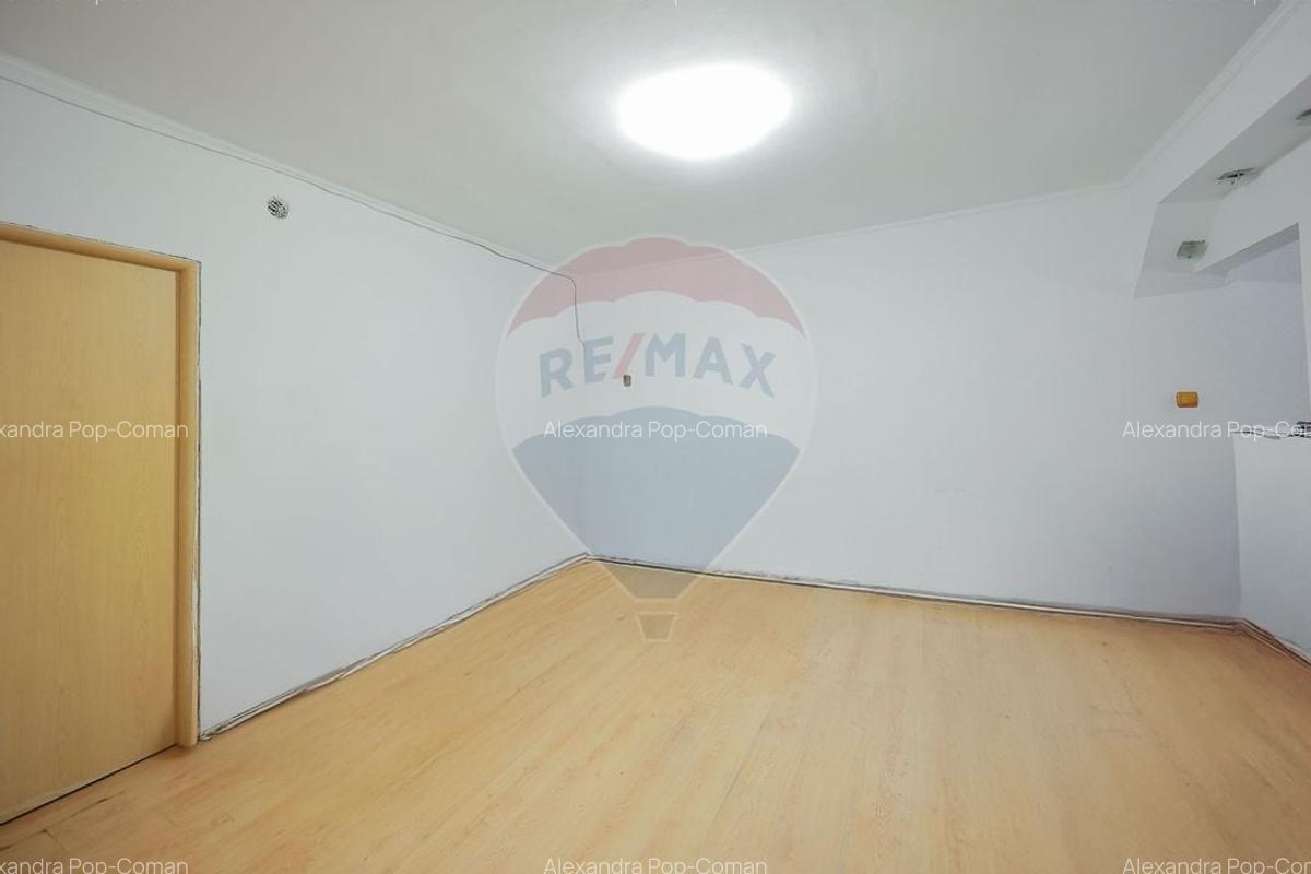 Casa de vanzare cu teren 517 mp, strada Izvorului, Oradea - 13