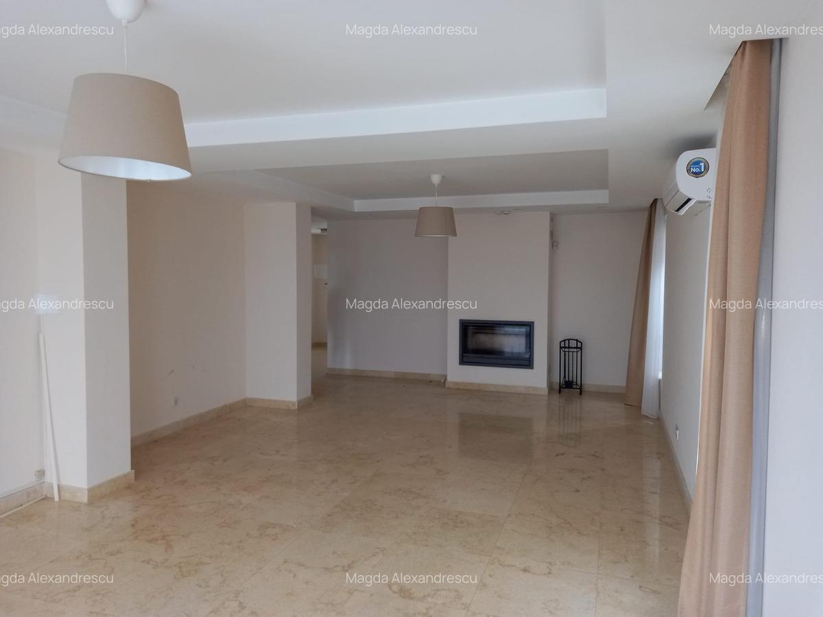 VILA 5 CAMERE - PIPERA - CU CHIRIASI 3500 EURO/LUNA - 12