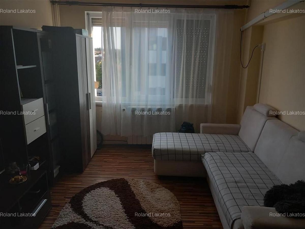 Apartament cu 2 camere decomandat în Central - 1